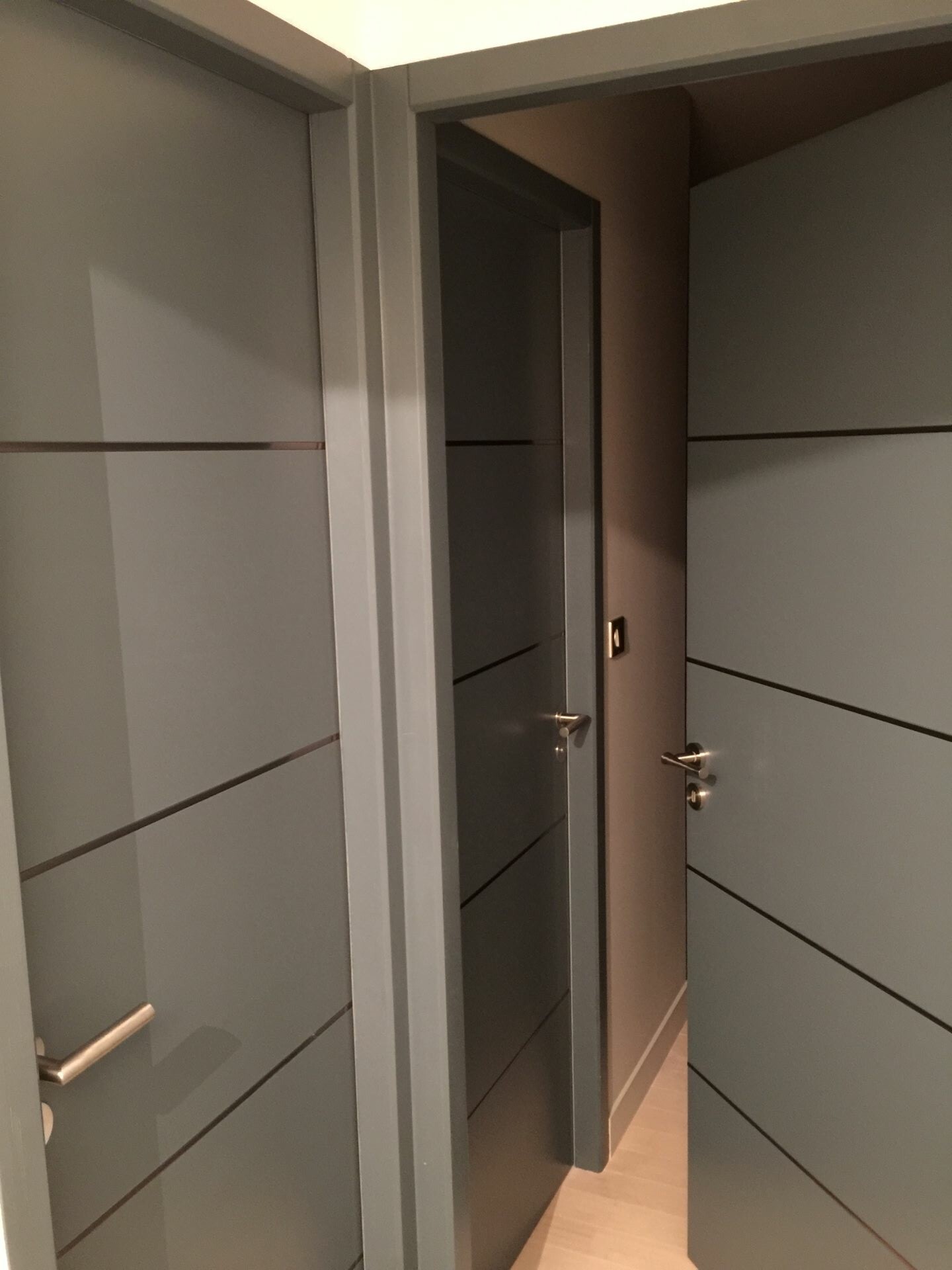 Crd CARRELAGE FAIENCE DALLAGE TOURS PAGE PRESENTATION CRD REALISATION 4